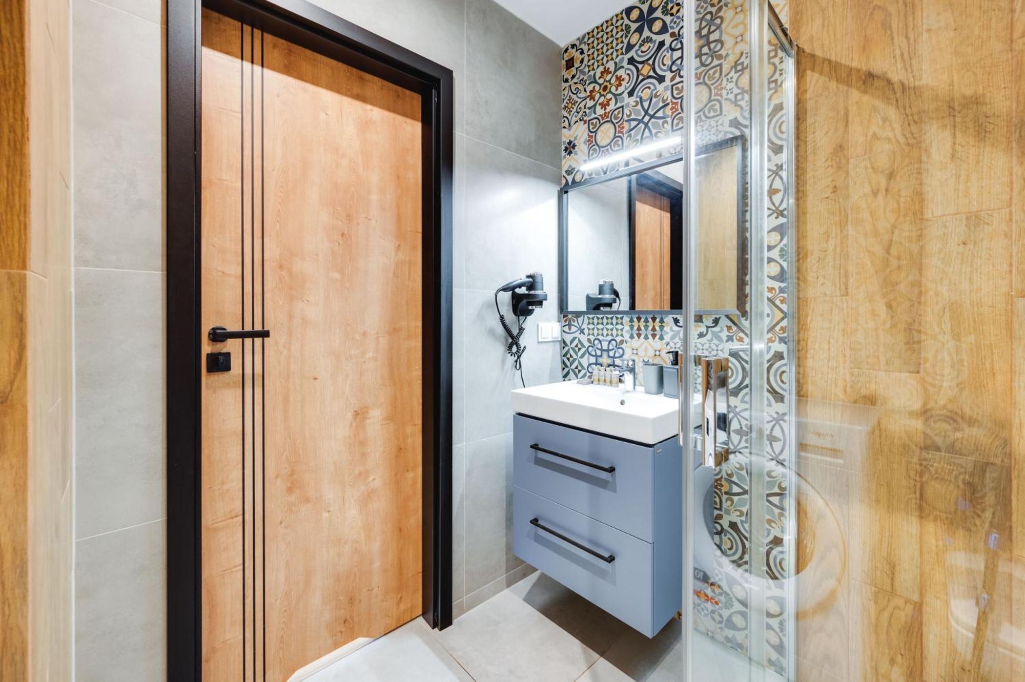 Carbon By Oneapartments